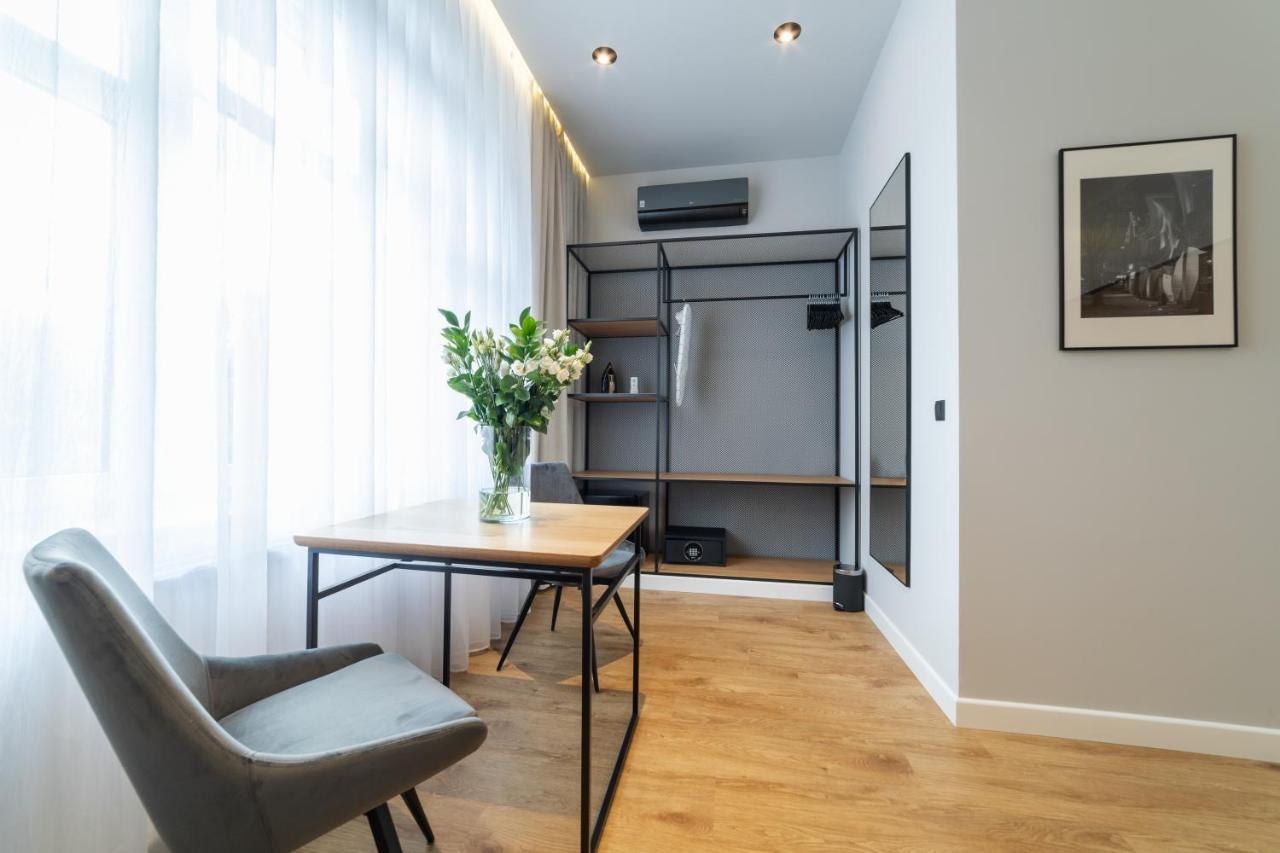 Riva Apartments By Oneapartments โซพอต ภายนอก รูปภาพ