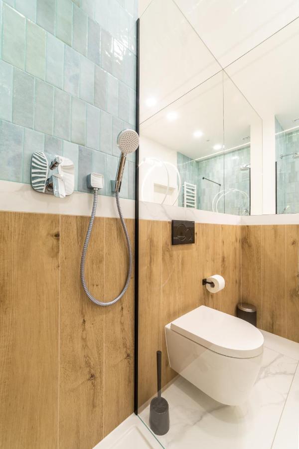 Riva Apartments By Oneapartments โซพอต ภายนอก รูปภาพ