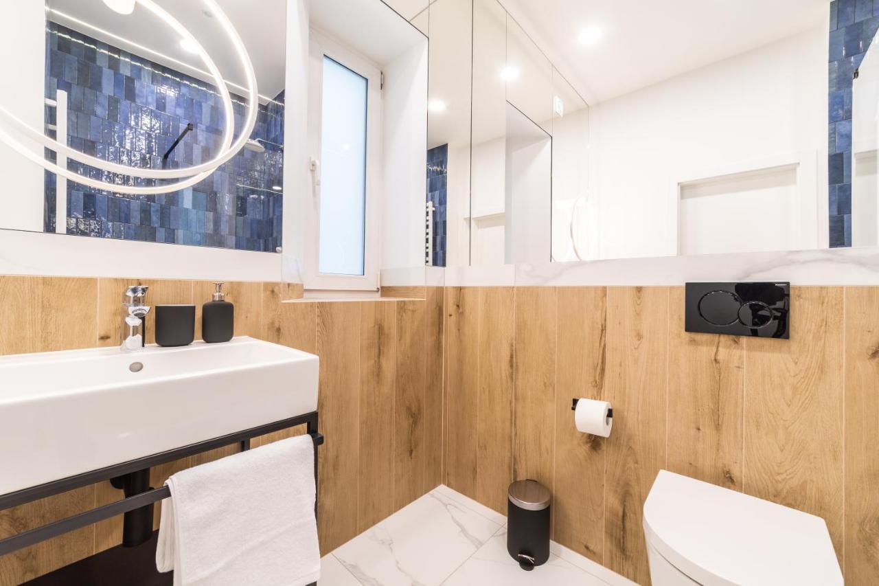 Riva Apartments By Oneapartments โซพอต ภายนอก รูปภาพ