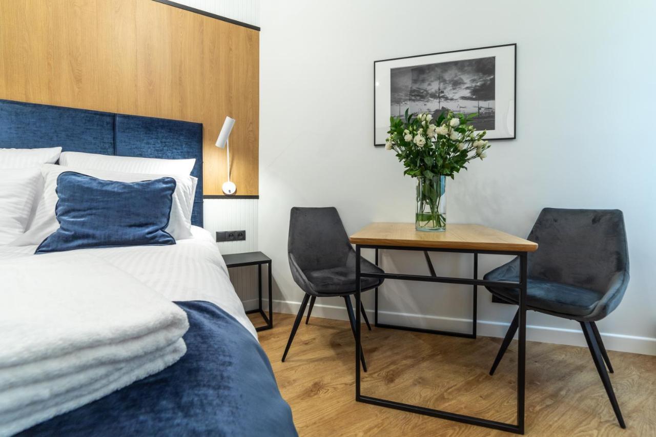 Riva Apartments By Oneapartments โซพอต ภายนอก รูปภาพ