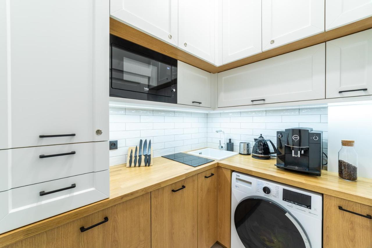 Riva Apartments By Oneapartments โซพอต ภายนอก รูปภาพ